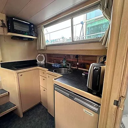 Luxury Houseboat Hotel Amesterdão