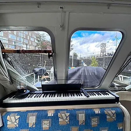 Luxury Houseboat