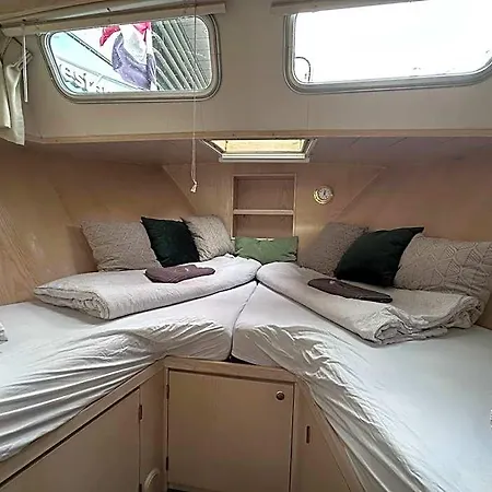 Luxury Houseboat Hotel Amesterdão